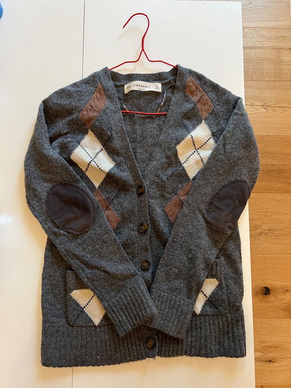 Zara Pullover & Sweatshirts: ZARA WOOL Cardigan Strickjäckli - Strickjacke – Gebraucht aus Basel von Harper.G 2
