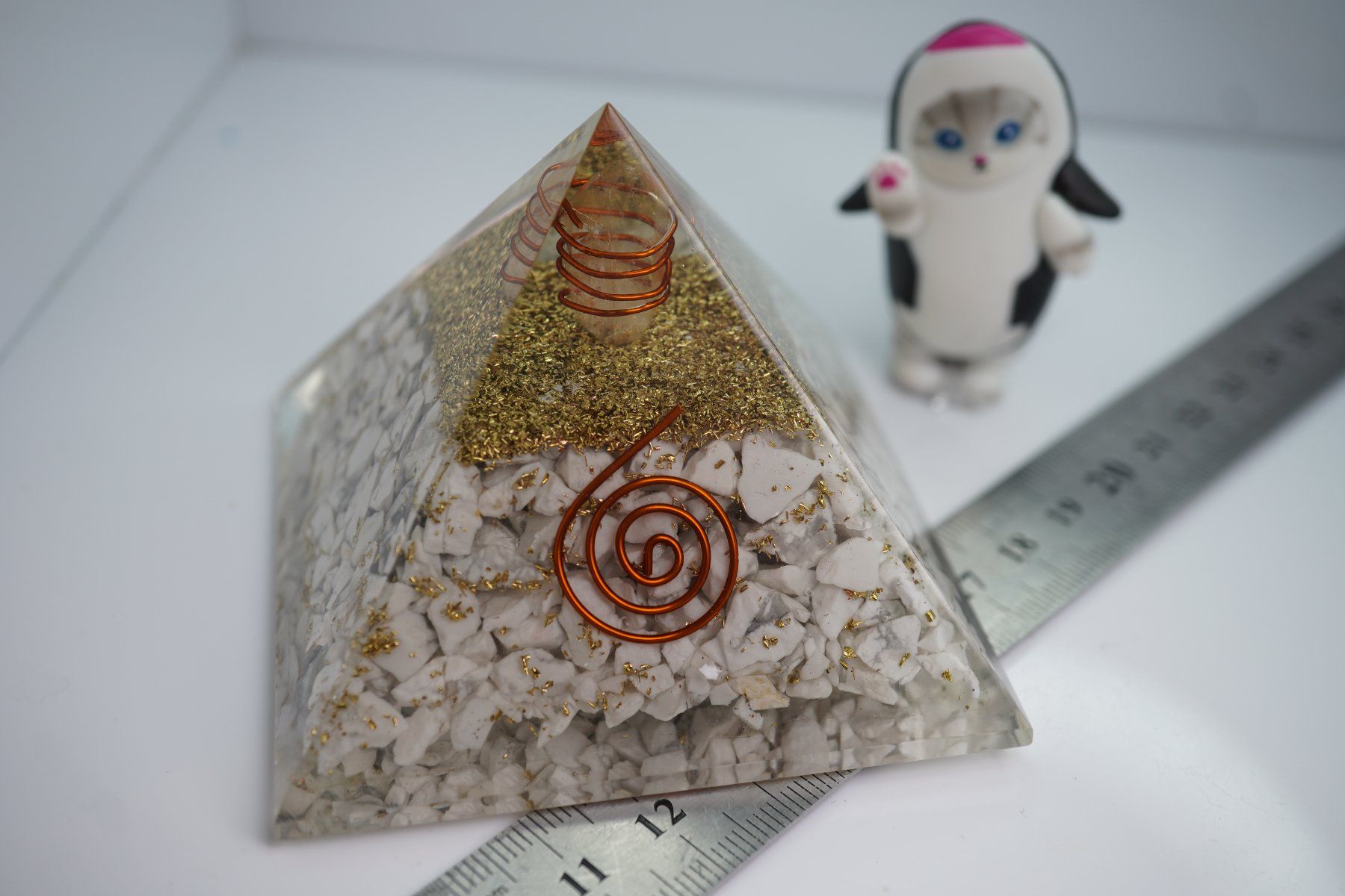 Mineralien & Heilsteine: Howlith       -Orgonit - Pyramide by TOPSTONE – Defekt aus Eschenbach SG von topstone 1