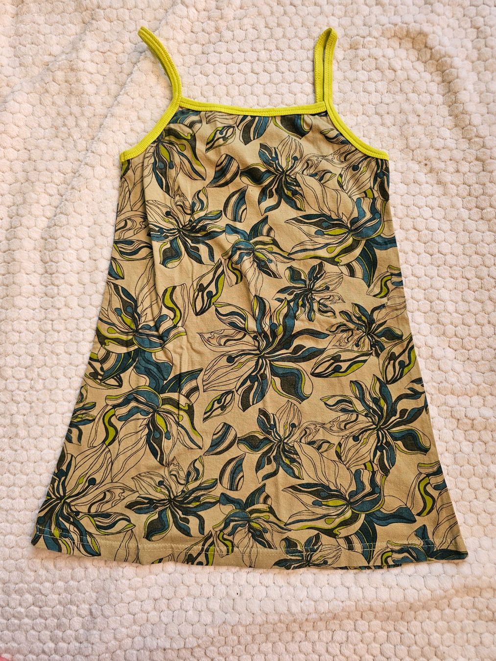 Kleider & Röcke: Robe imprimée fleurs 104 /4 ans 100% coton bio – Gebraucht aus Gland von Vee_0 1