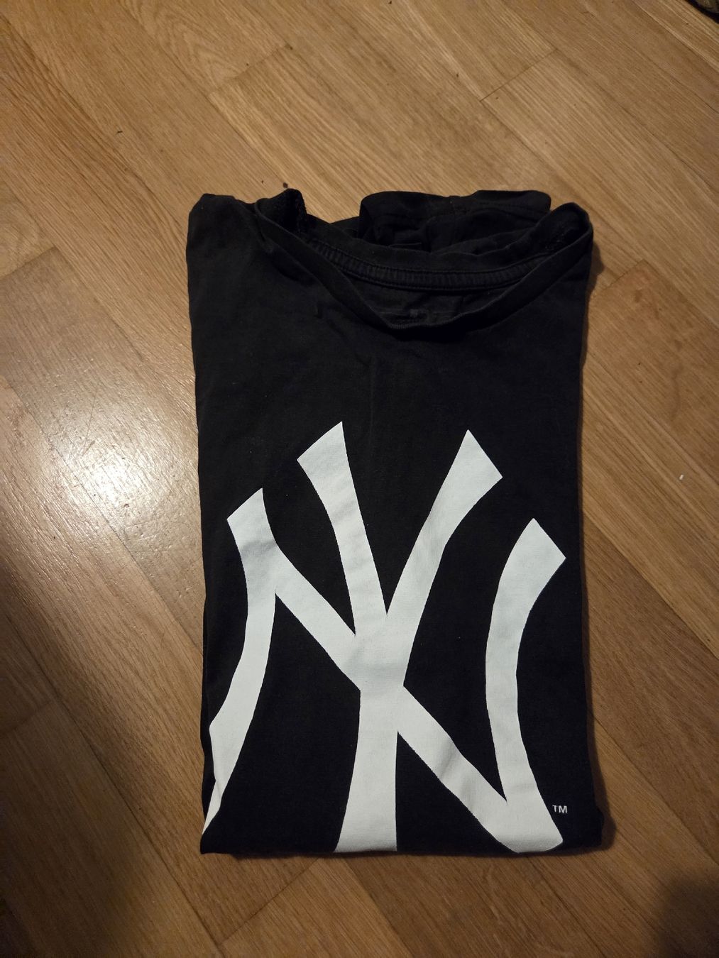 T-Shirts: t-shirt – Gebraucht aus Bern von sil_v7sn