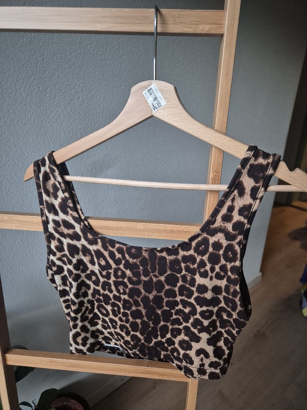 Tops: Cropped Top Leo Grösse S/M – Gebraucht aus Belp von manii__ 1