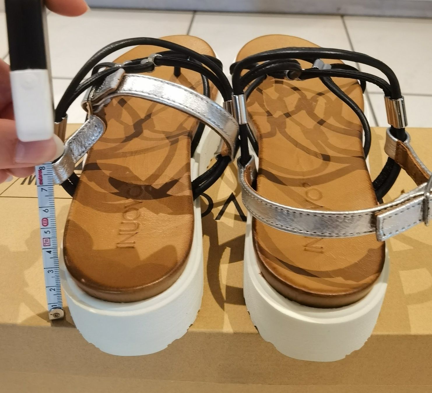 Scarpe da donna: Leder Sandalen Gr. 39 – Nuovo e nell'imballaggio originale da Uerkheim venduto da Justi.y 2