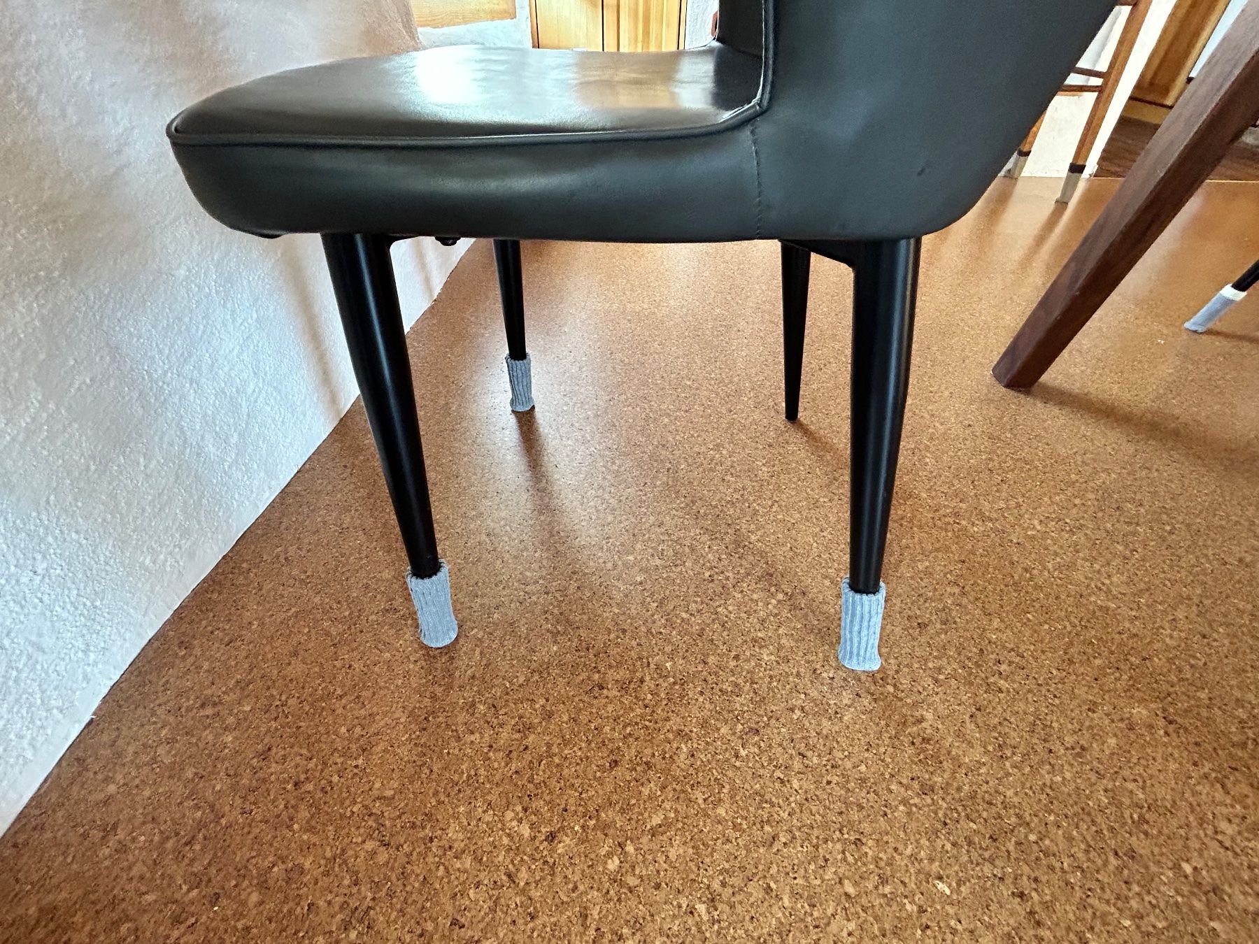 Sedie: Stuhlbein-Schoner grau (4Stk) – Nuovo e nell'imballaggio originale da Laufen venduto da Bellavitaboom 3