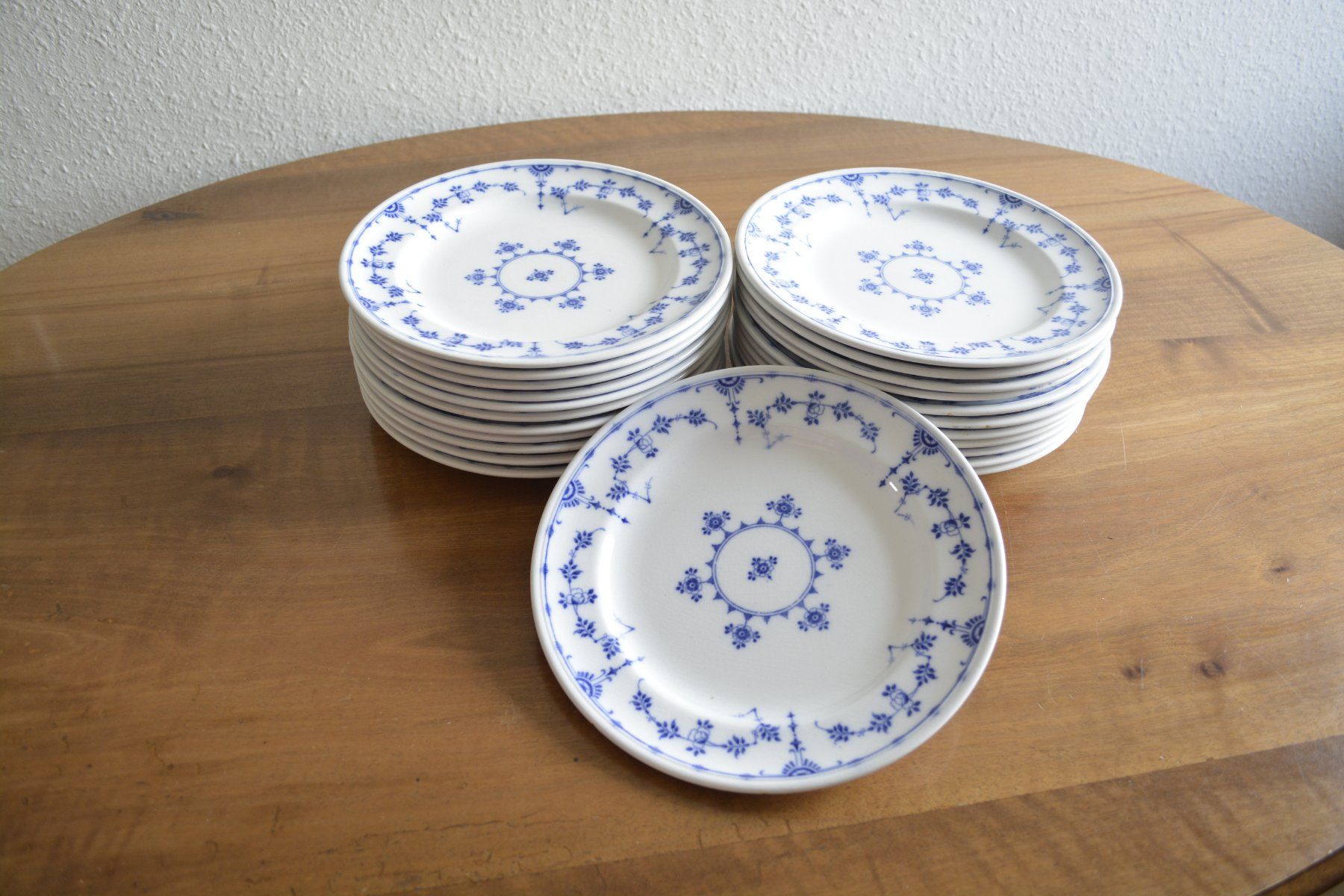 Piatti: Dessertteller Minton "Danish" 24-teilig – Usato da Brunnen venduto da Kloster_Ingenbohl