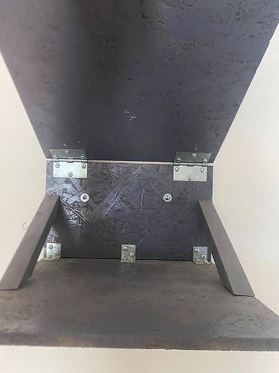 Supporti a parete: Motorradhelm Halterung selbstgebaut – Usato da Wettingen venduto da sil_vt52 2