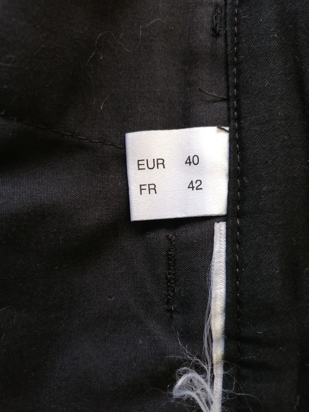 C&A Pantaloni: Damenhose C&A, Schwarz, Baumwolle, Gr. 40 – Usato da Zug venduto da Annina29 3