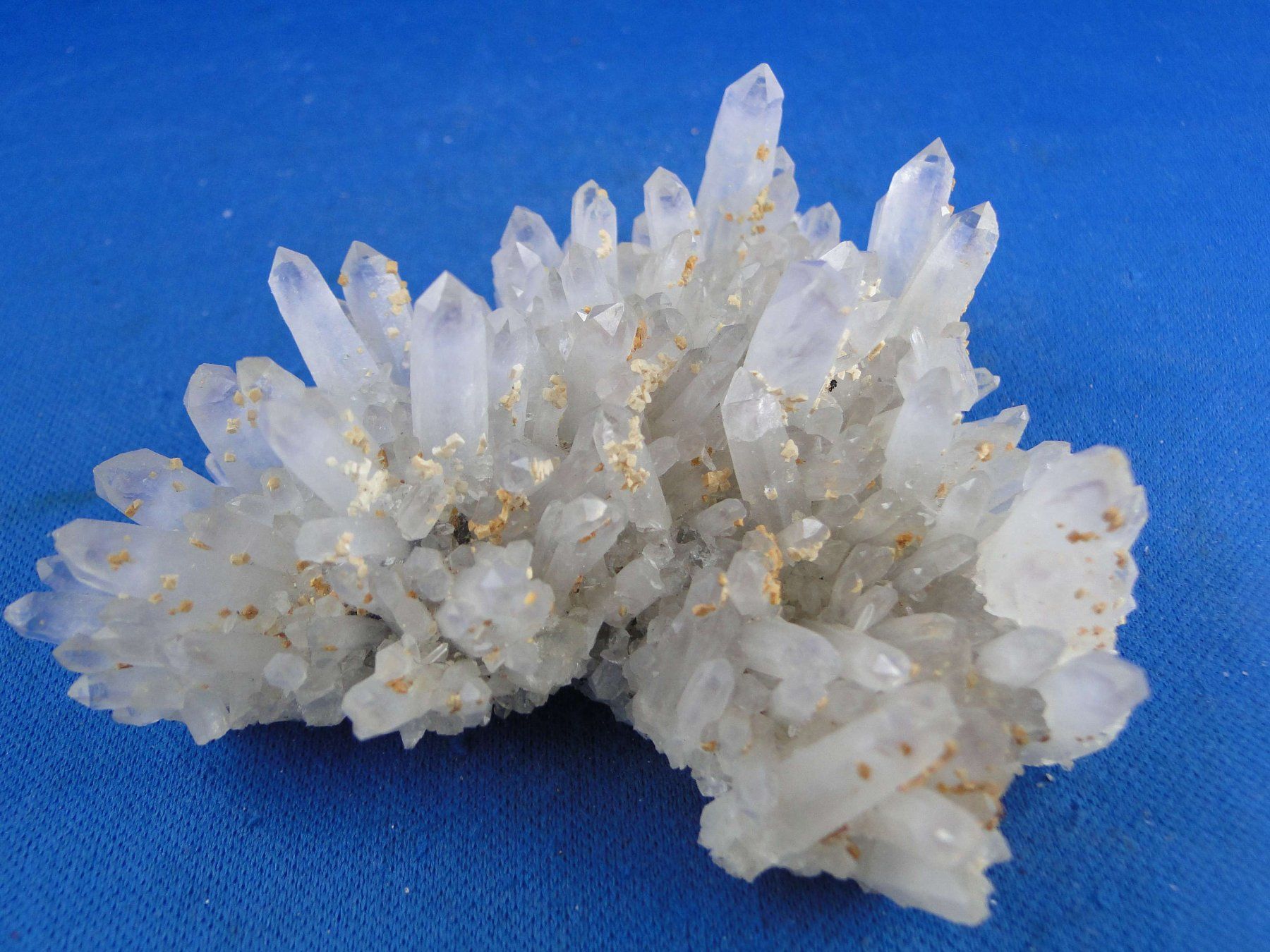 Minerali & Pietre curative: Quartz mit Dolomit – Usato da Schinznach Bad venduto da Demerald 3
