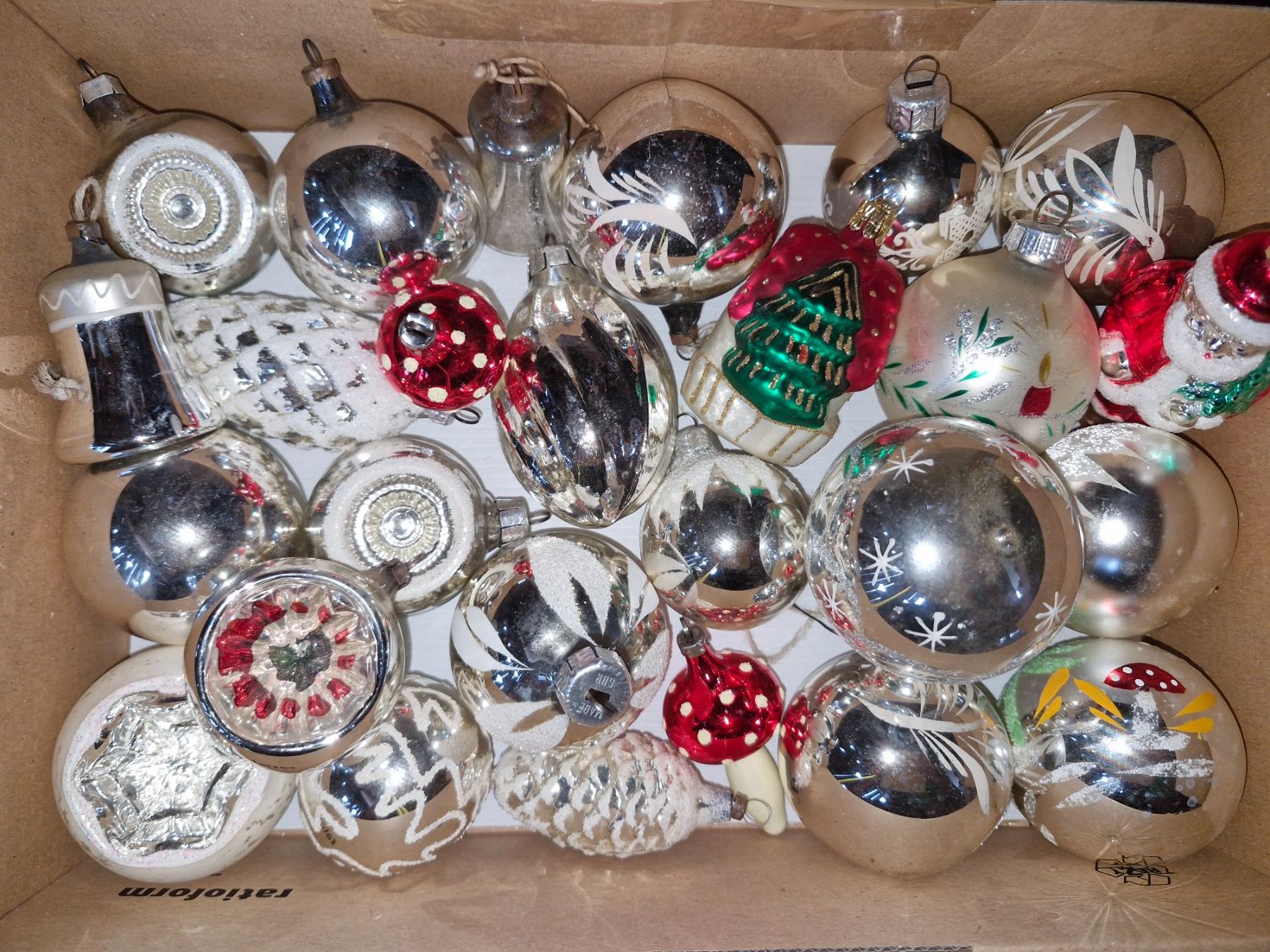 Toutes les décorations: alter Christbaumschmuck – D'occasion à Guarda par rue_bpd7