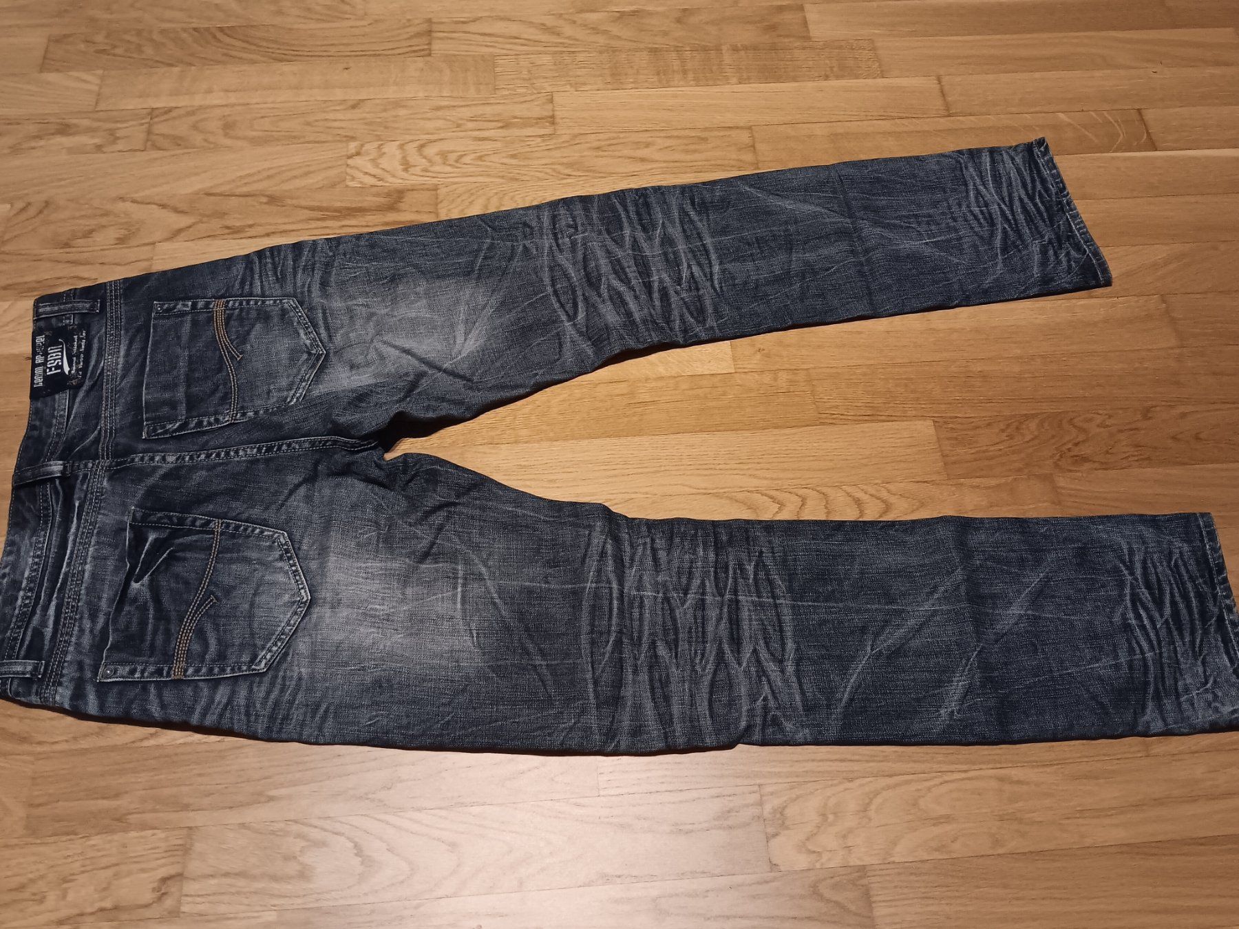 Jeans: Jeanshose Grösse 33/34 – Nuovo (secondo la descrizione) da aarburg venduto da macacito 3