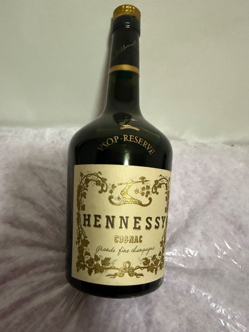 Hennessy Bevande alcoliche: Hennessy Cognac 1960 – Nuovo (secondo la descrizione) da Alpnach Dorf venduto da Prof.Don.Camillo