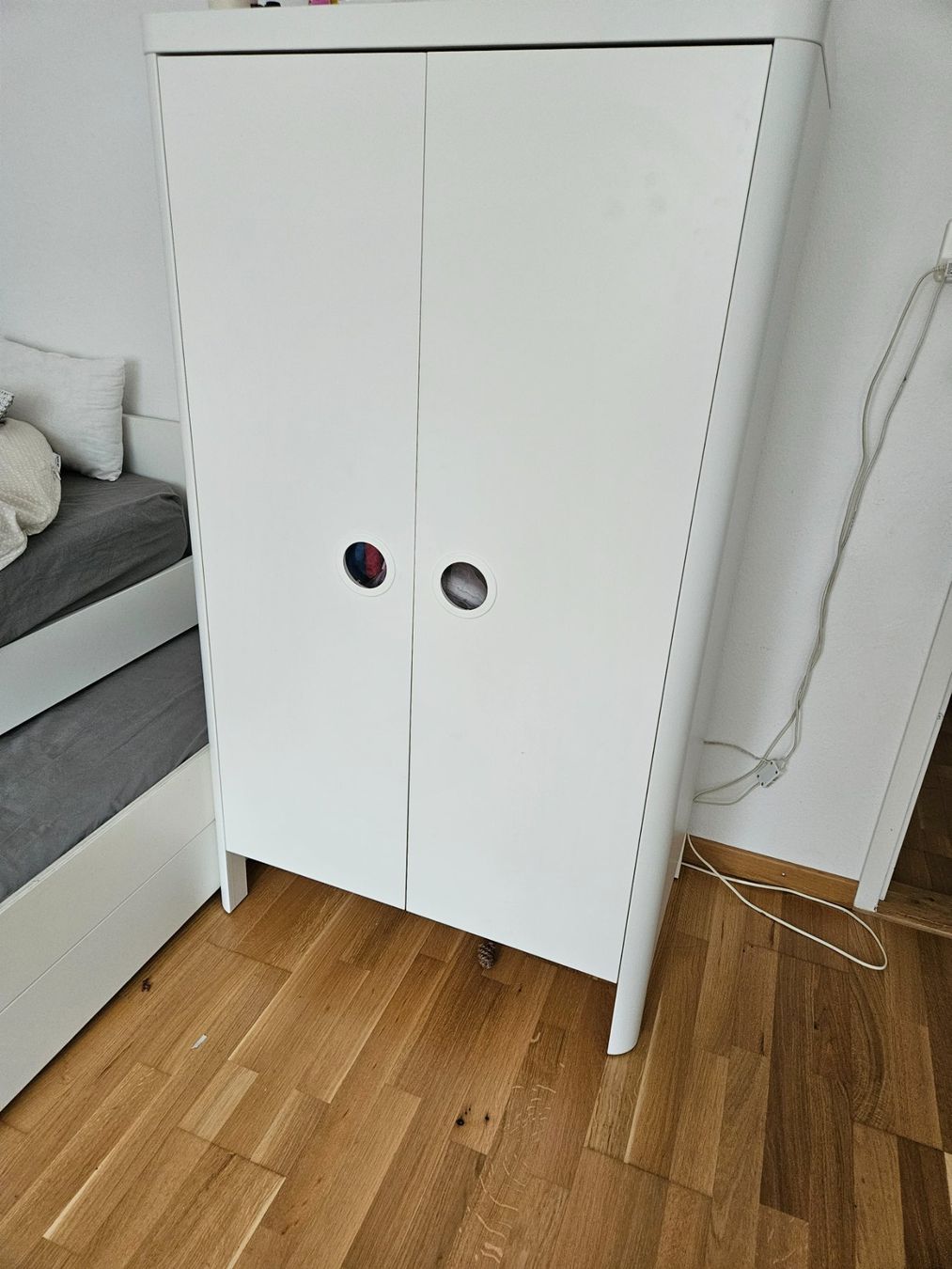 Ikea Armadi: Ikea kinder schrank – Usato da Greifensee venduto da Tatau_Batterien