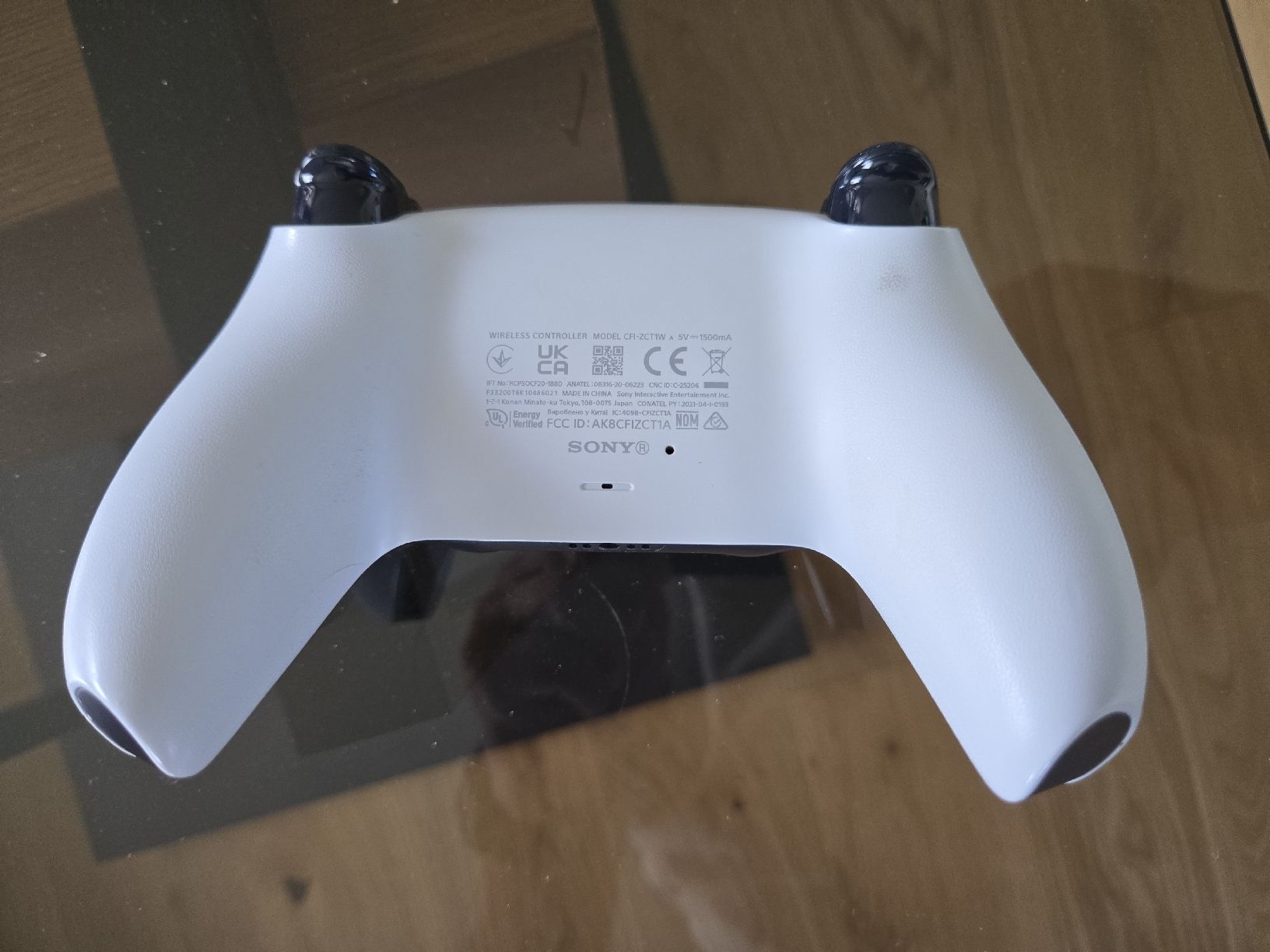 Sony Controller: Playstation 5 DualSense Controller weiss (Stick-Drift) – Usato da Richterswil venduto da Giudi123 1
