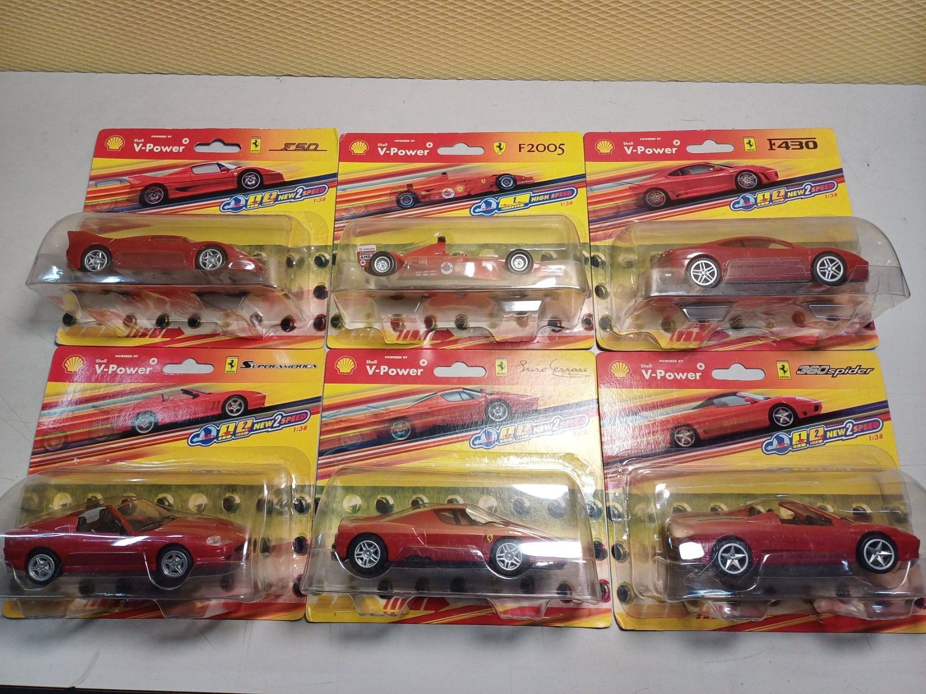 Shell Modellini d'auto: FERRARI-Sammlung 2006, Shell 1:38 – Nuovo e nell'imballaggio originale da Lommiswil venduto da Upa