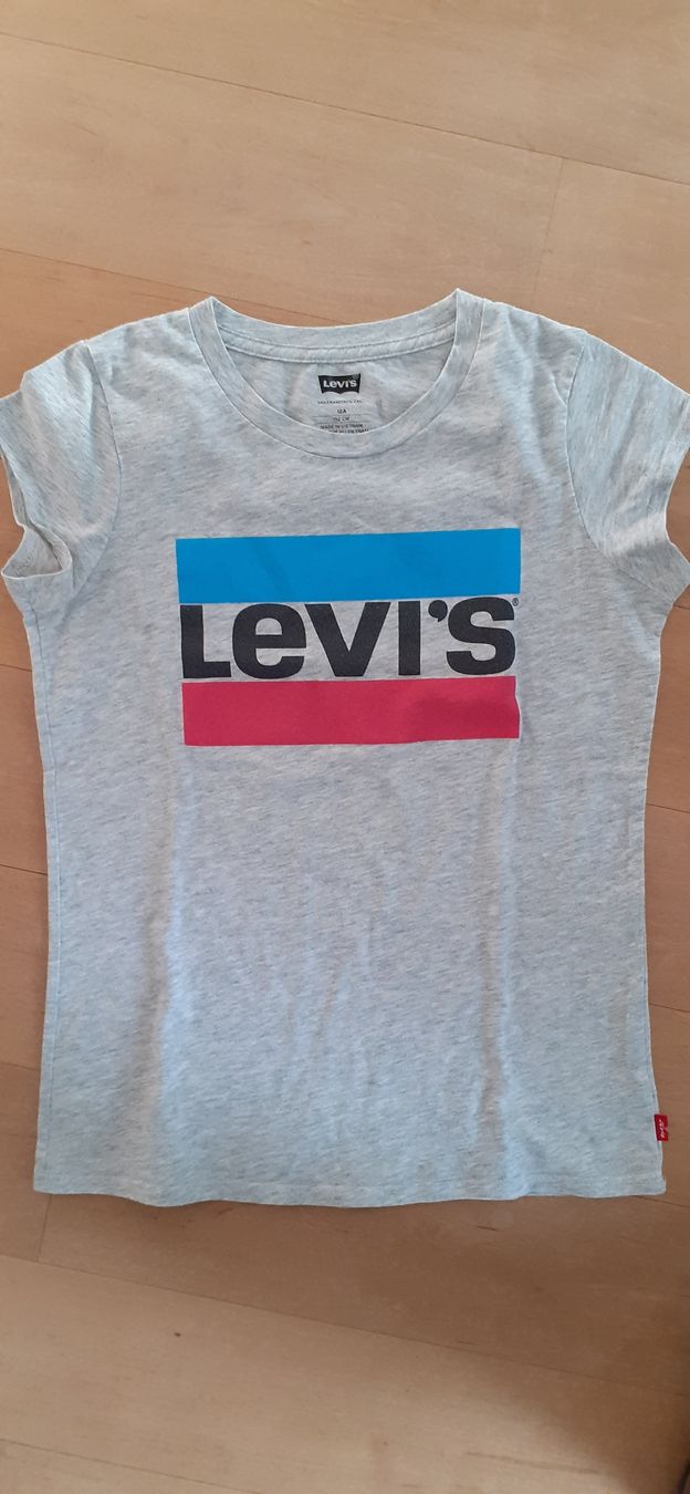 Levi's Camicette, T-shirt & Top: Levi's Shirt Gr. 152 – Usato da Winterthur venduto da fabelwin