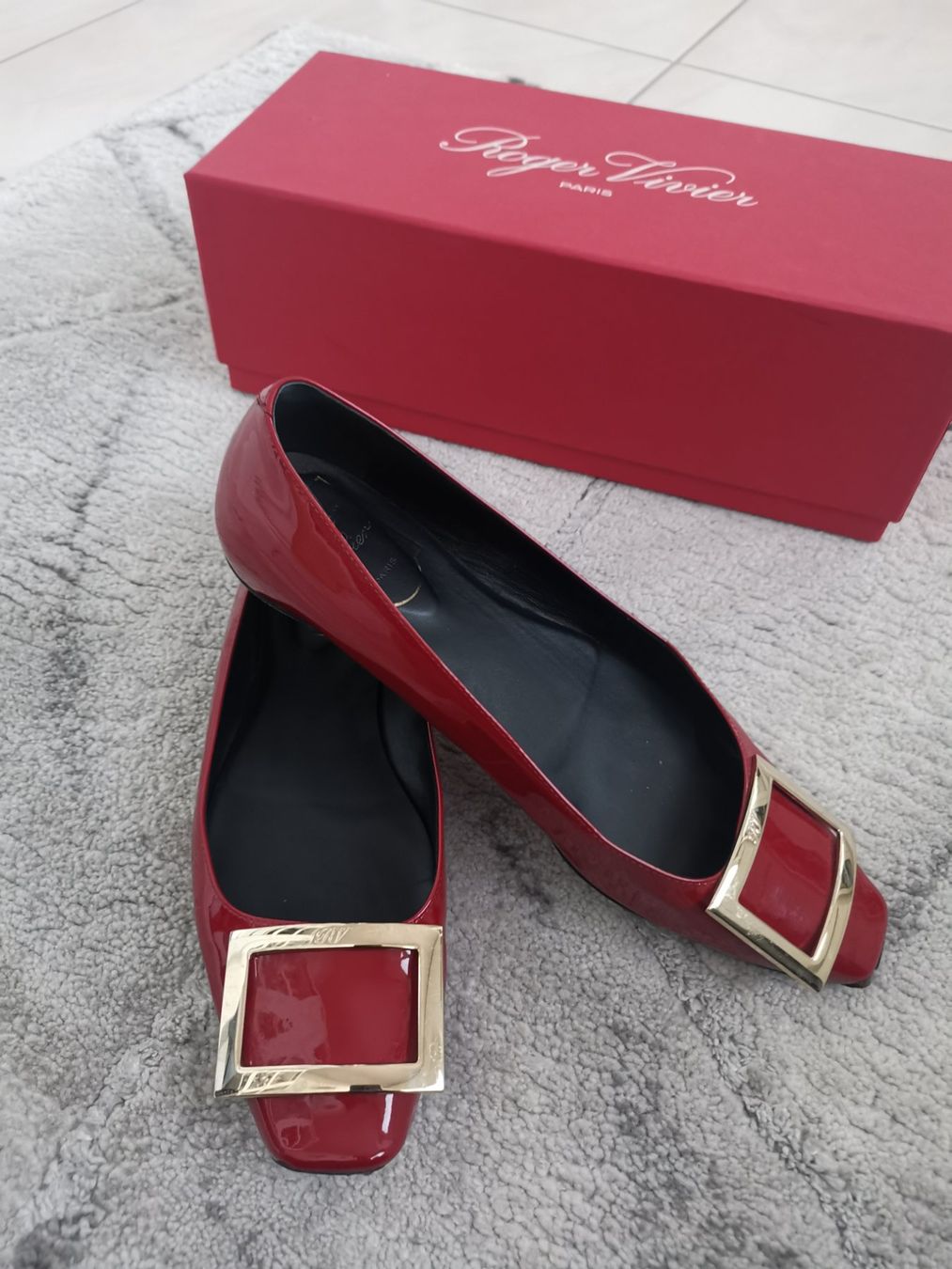 Damenschuhe: Roger Vivier Ballerina 37 – Gebraucht aus Fehraltorf von freeform2020
