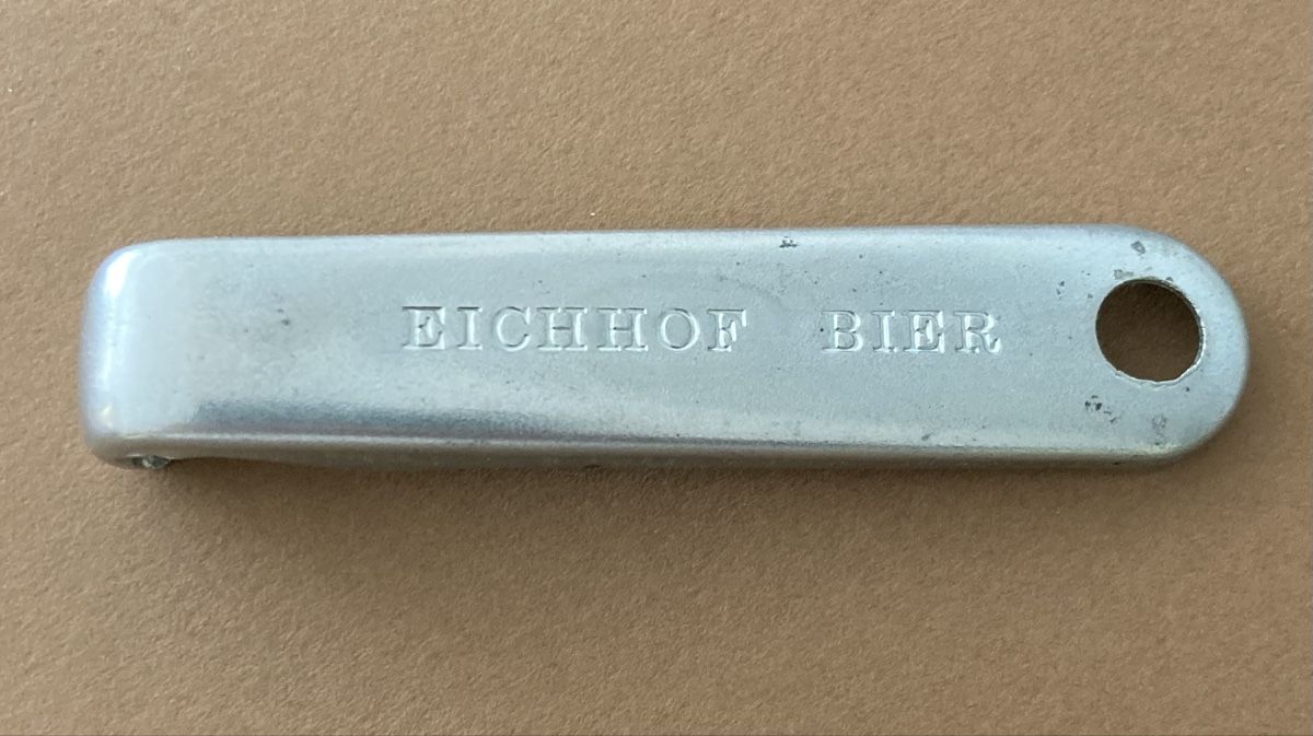 Apribottiglie & Tappi per chiusura: sehr alter Eichhof Flaschenöffner  – Usato da Schüpfheim venduto da Seerose80 1
