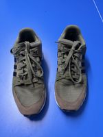 Sneakers- Olive Green - Size:  44.5