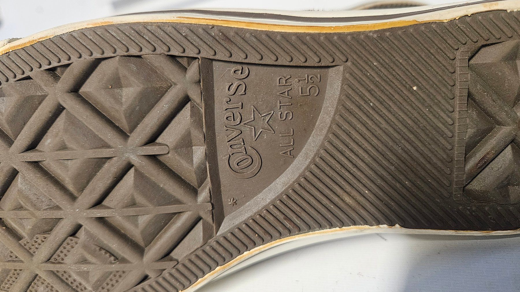 Converse Scarpe da uomo: Converse Chuck Tylor All Star Grösse 5.5 – Usato da Kleinandelfingen venduto da jessi2209 4