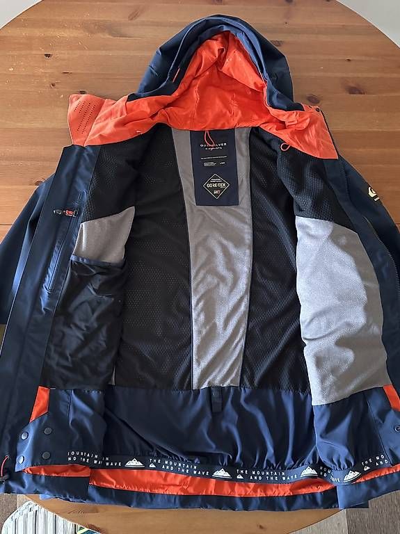 Giacche: Veste de ski/ snowboard QuickSilver - taille L – Usato da Genève venduto da tit_qcm8 1