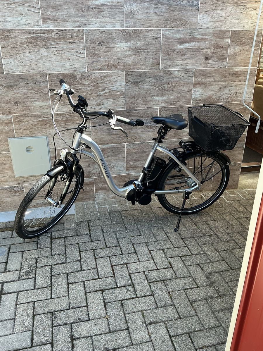 Flyer Velos: Fleyer C8.1 Premium wie neu  – Gebraucht aus Oberbuchsiten von Tesin3 2