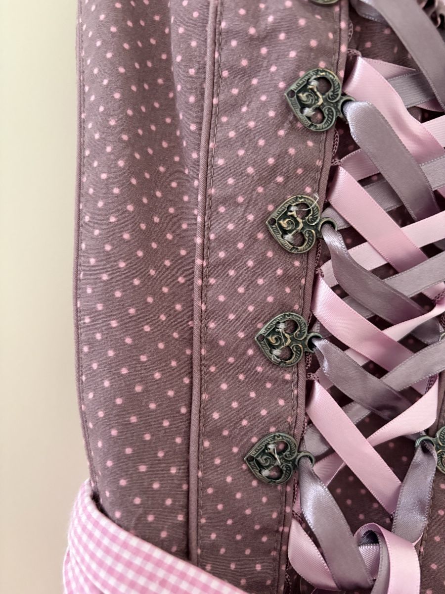 Kleider: Dirndl, Gr. 34 – Gebraucht aus Stans von sil_k5f5 8