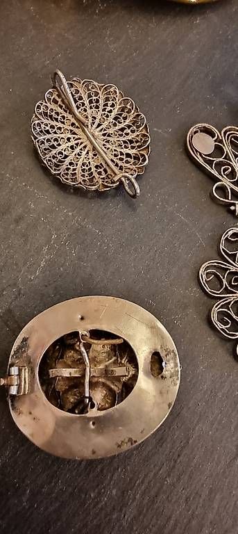 Altri gioielli: Trachten- Schmuckset 7 teilig, Silber – Usato da Kaufdorf venduto da Nati-Nati 1