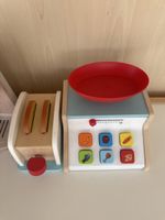 Kinder Spielzeug Waage und Toaster Holz Set guter Zustand