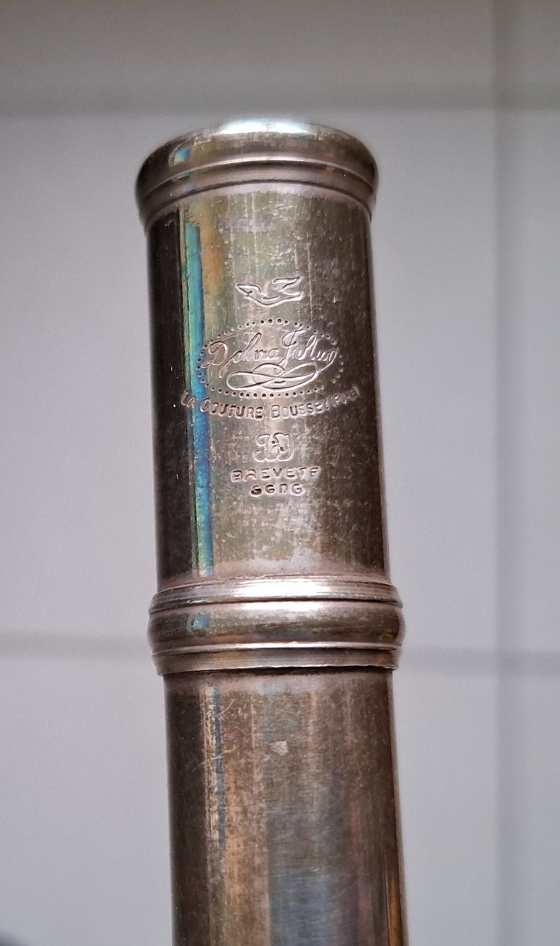 Strumenti musicali: Djalma Julliot Querflöte in C – Usato da La Sarraz venduto da classicworldcoins