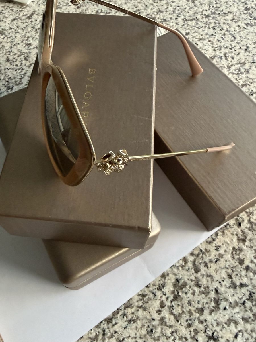 Occhiali & Lenti: BVLGARI Sonnenbrillen – Nuovo (secondo la descrizione) da Grenchen venduto da Cimi830 4