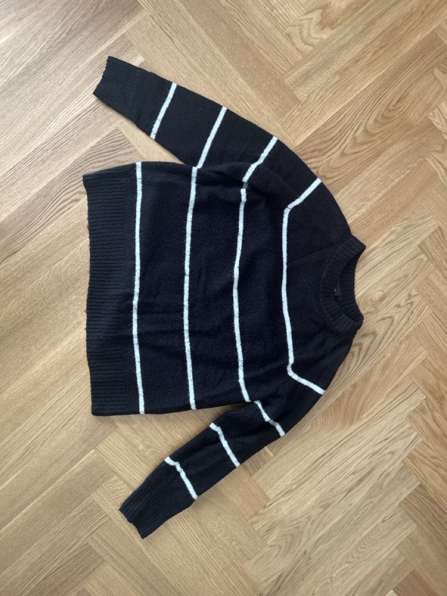 Monki Pulls & Sweat-shirts: Monki Strickpullover Gr. M, schwarz-weiss gestreift, Herbst – Neuf (Voir description) à Salez par ame_8jpm