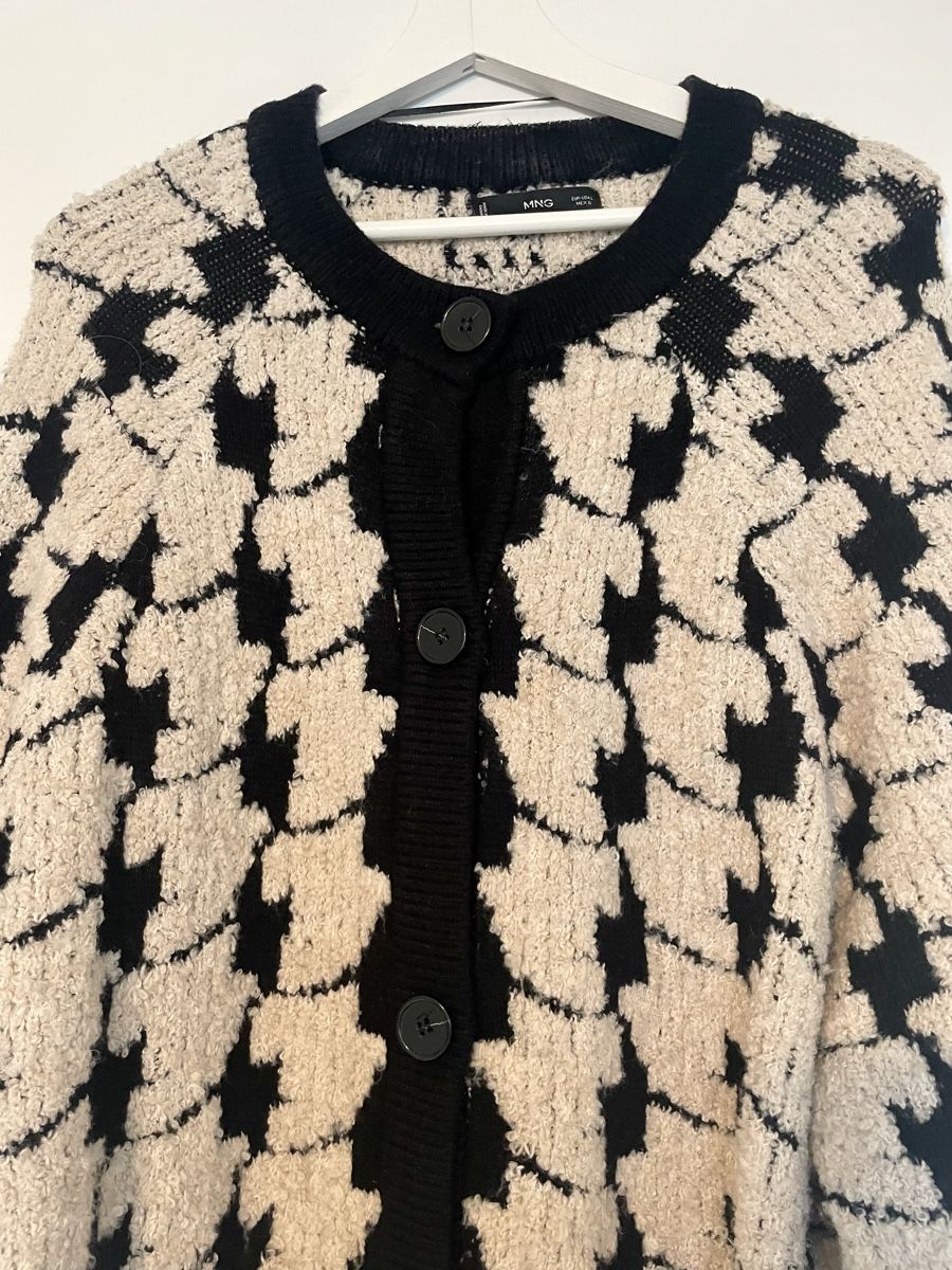 Mango Maglioni & Felpe: Stylish Knit Cardigan - Oversized – Nuovo (secondo la descrizione) da Roche VD venduto da closetcleanse 3