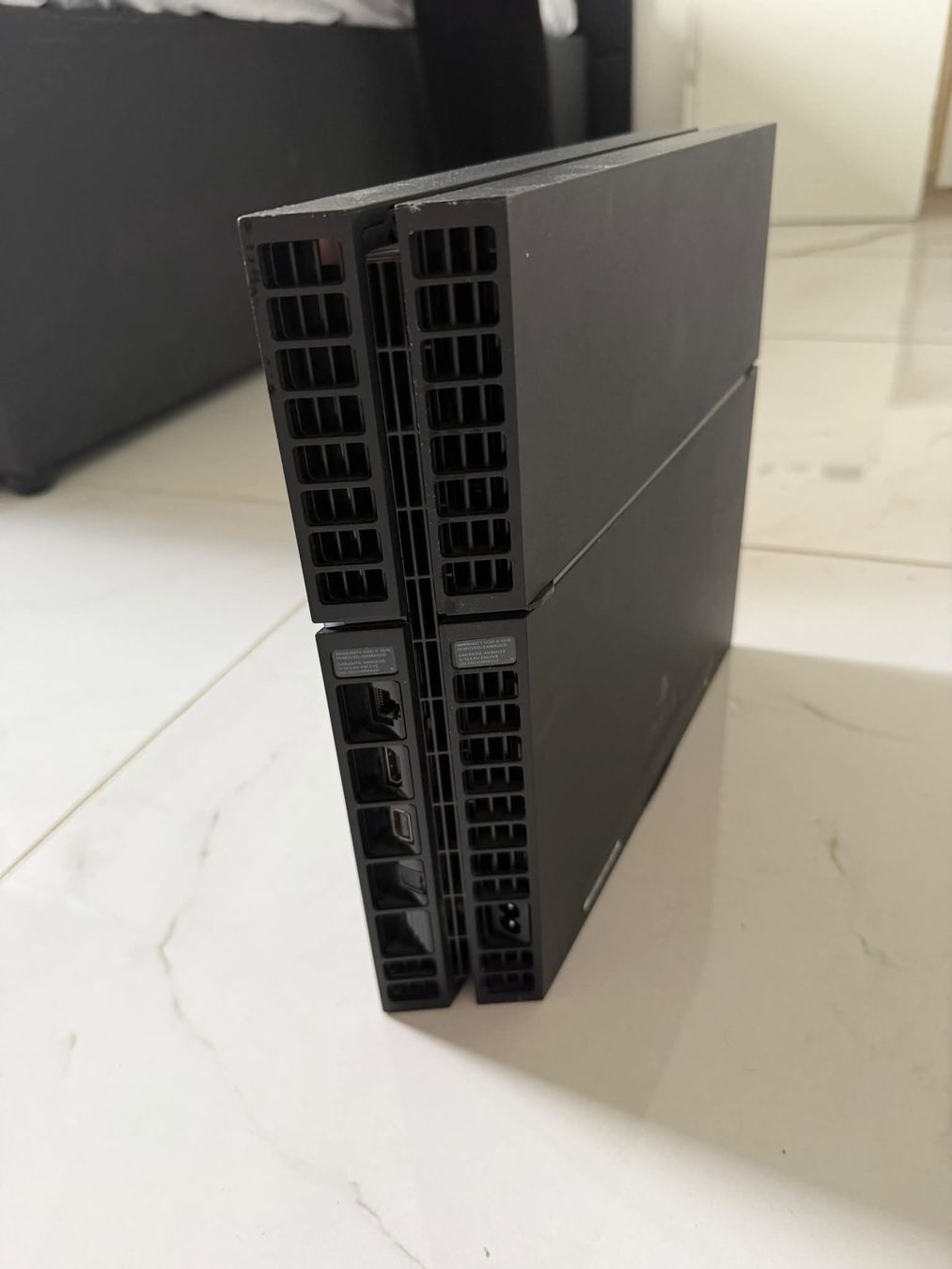 Sony Console: Playstation 4 – Usato da Flawil venduto da Dav_fl8s 1