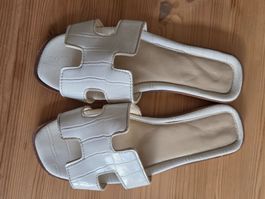 Weisse Sandalen, Slipper, 39, breit