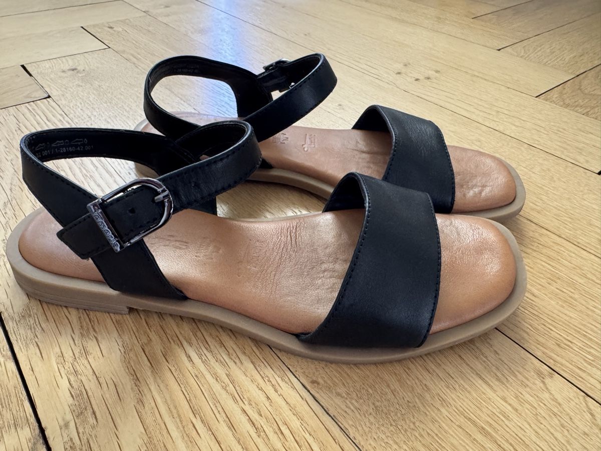 Tamaris Scarpe da donna: Tamaris Sandalen, Gr. 37 – Usato da Bern venduto da AussieVS