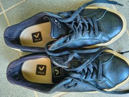 Veja Sneaker Leder dunkelblau Grösse 41 guter Zustand