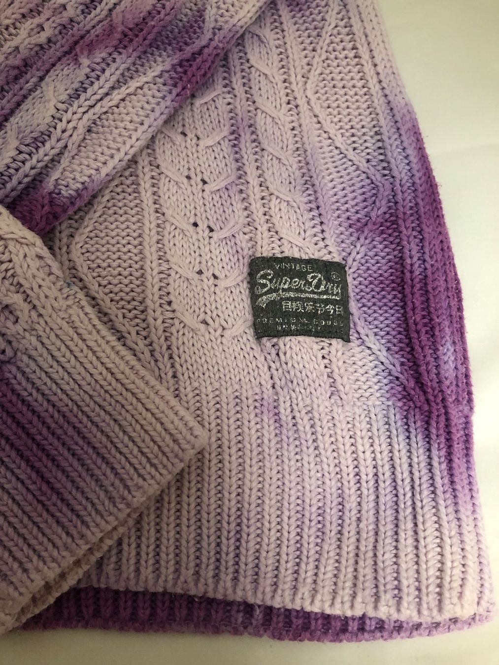 Maglioni & Felpe: Pullover Marke Superdry ! Grösse S ! – Usato da Brügg BE venduto da better14 2
