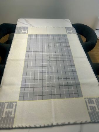 Neue Hermès Decke