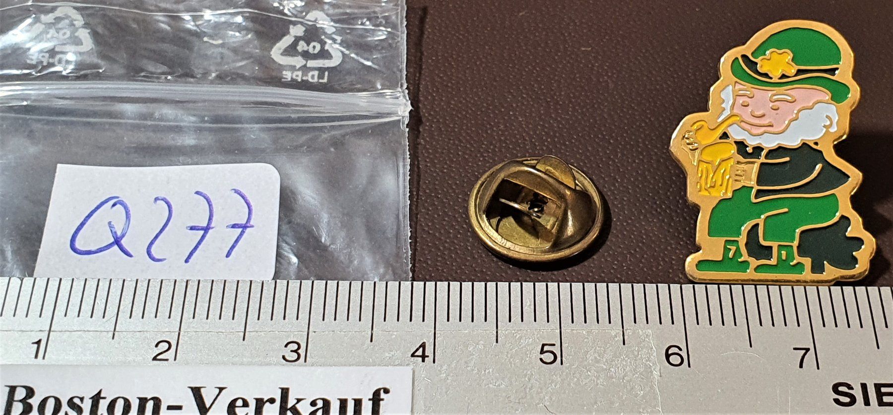 Placchette & Badge: Q277 - Pin Zwerg – Usato da Reinach BL venduto da Boston-Verkauf 1