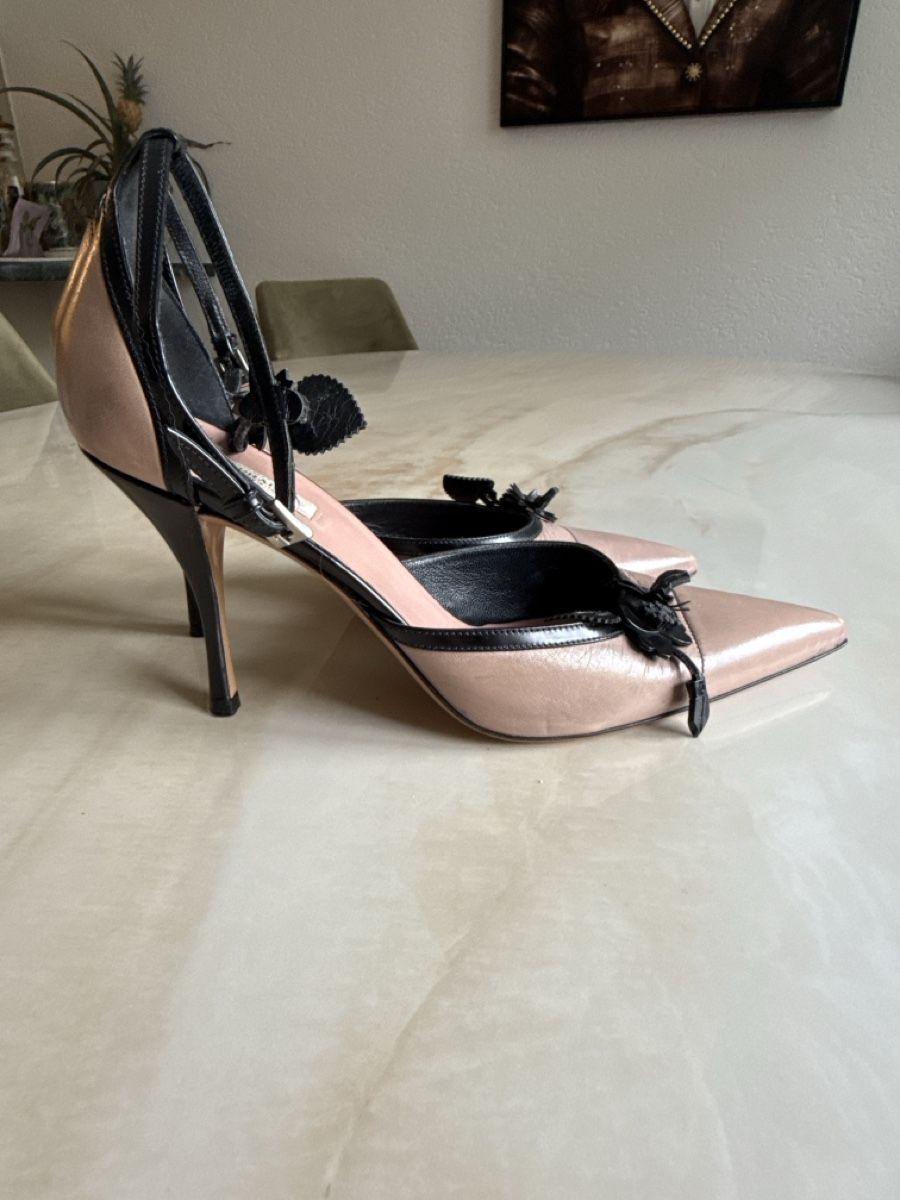 Prada Scarpe da donna: Prada Leder Pumps Gr 38 – Usato da Embrach venduto da shila_03 1