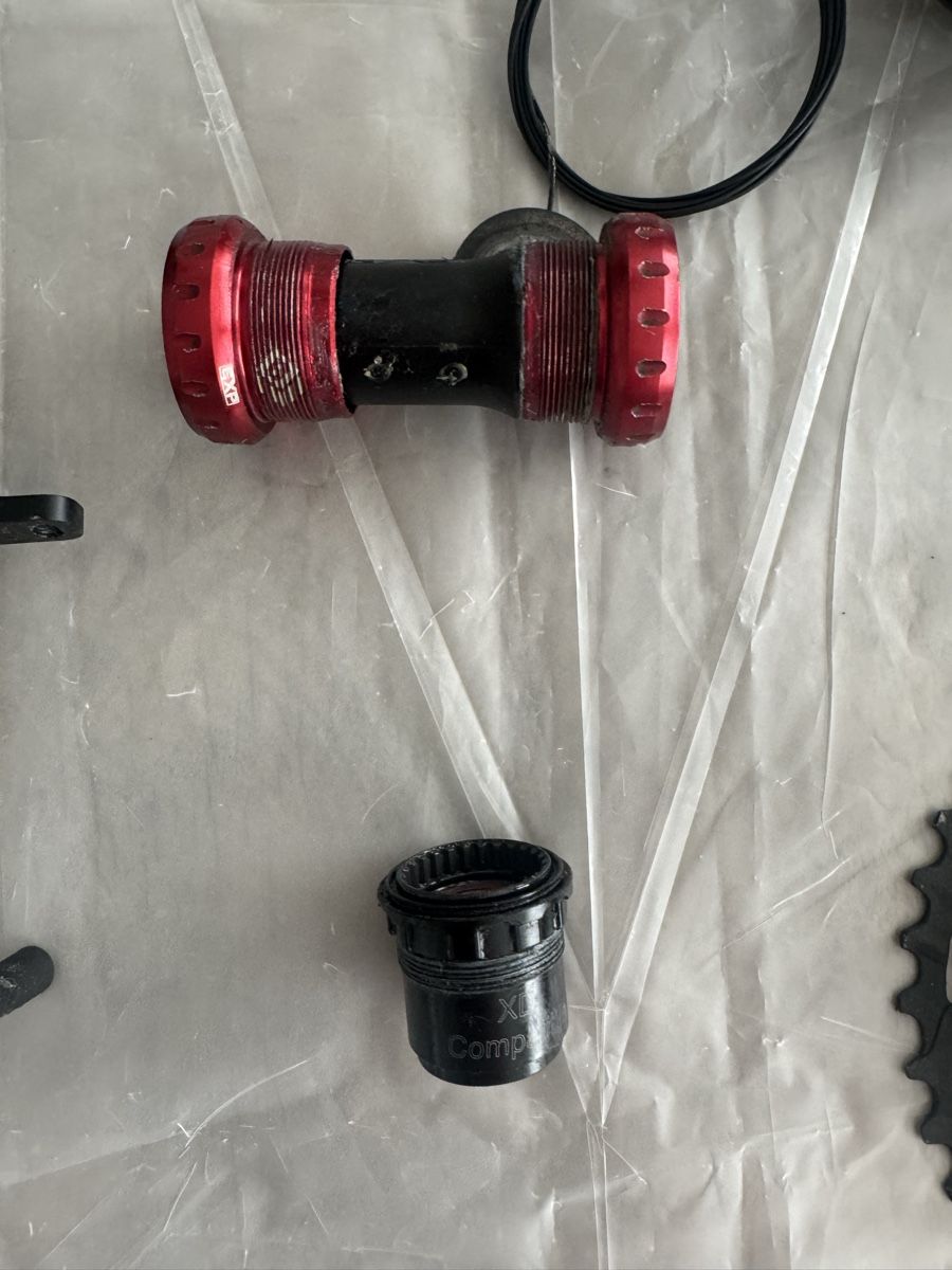 Sram Pièces détachées: Sram 1x11 red / force – D'occasion à Zürich par IMP 6