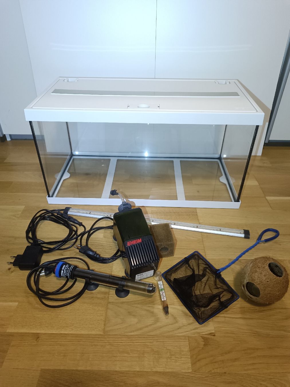Eheim Aquarium: Aquarium Eheim 54l komplett set – Gebraucht aus Safenwil von mar_tbk5 1