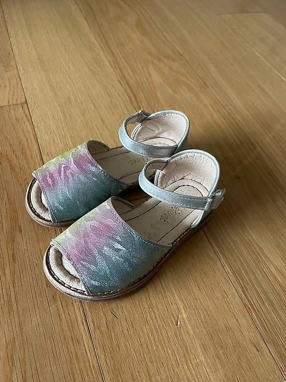 Scarpe per ragazze: Sandale Schuh Gr. 24 – Usato da Balgach venduto da RianaT 1