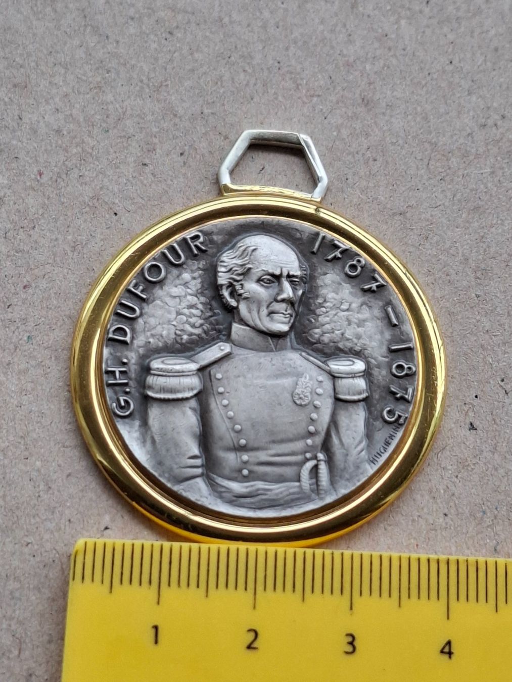Medaillen: General Dufour (L436) – Gebraucht aus Schwanden GL von Suvorov 2