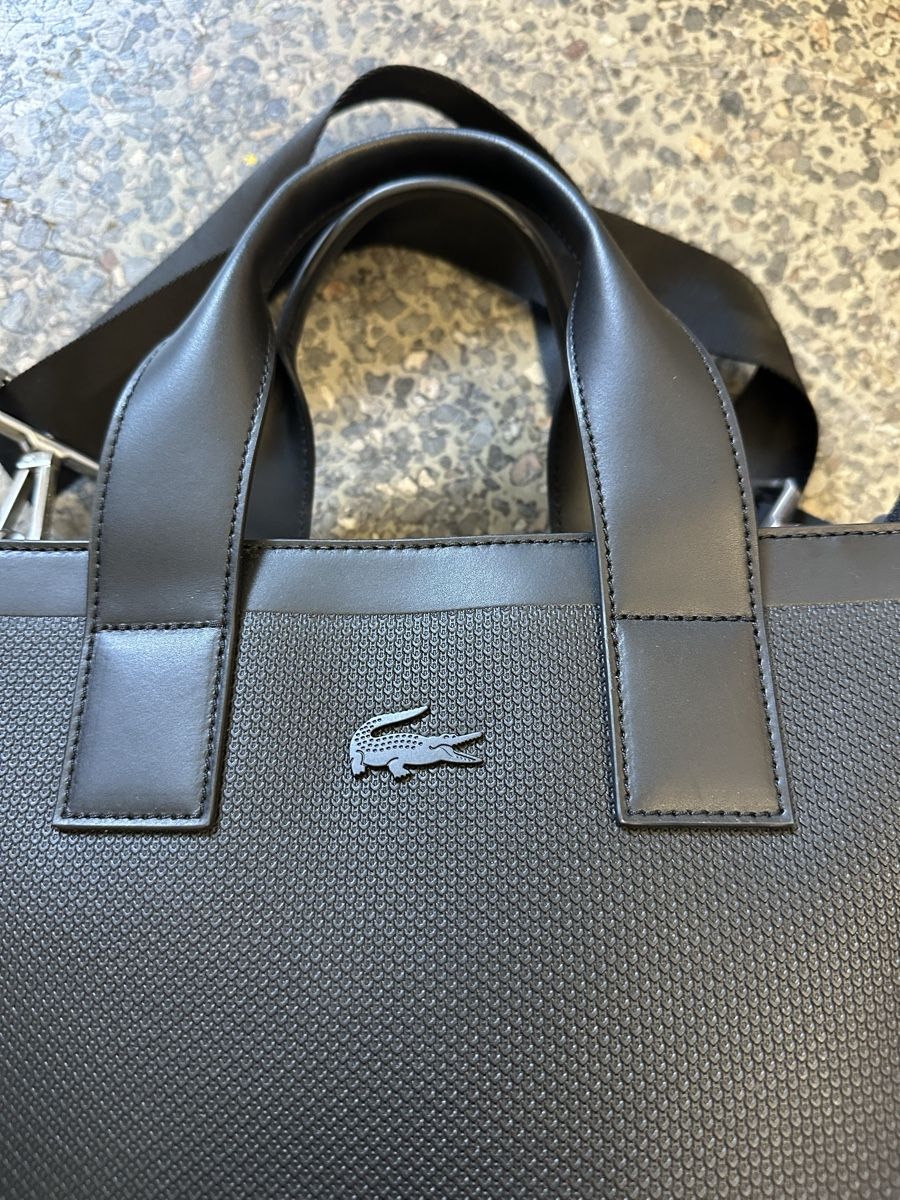 Lacoste Borse: Lacoste bag – Nuovo (secondo la descrizione) da Lugano venduto da GGcloset 1