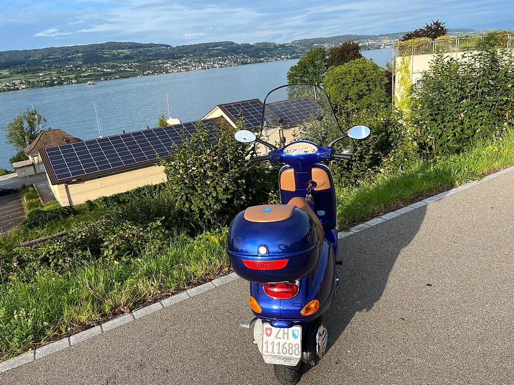 Scooter: Piaggio Vespa ET4 125 - Topcase & Windschild – Usato da Volketswil venduto da TOPGDS 3