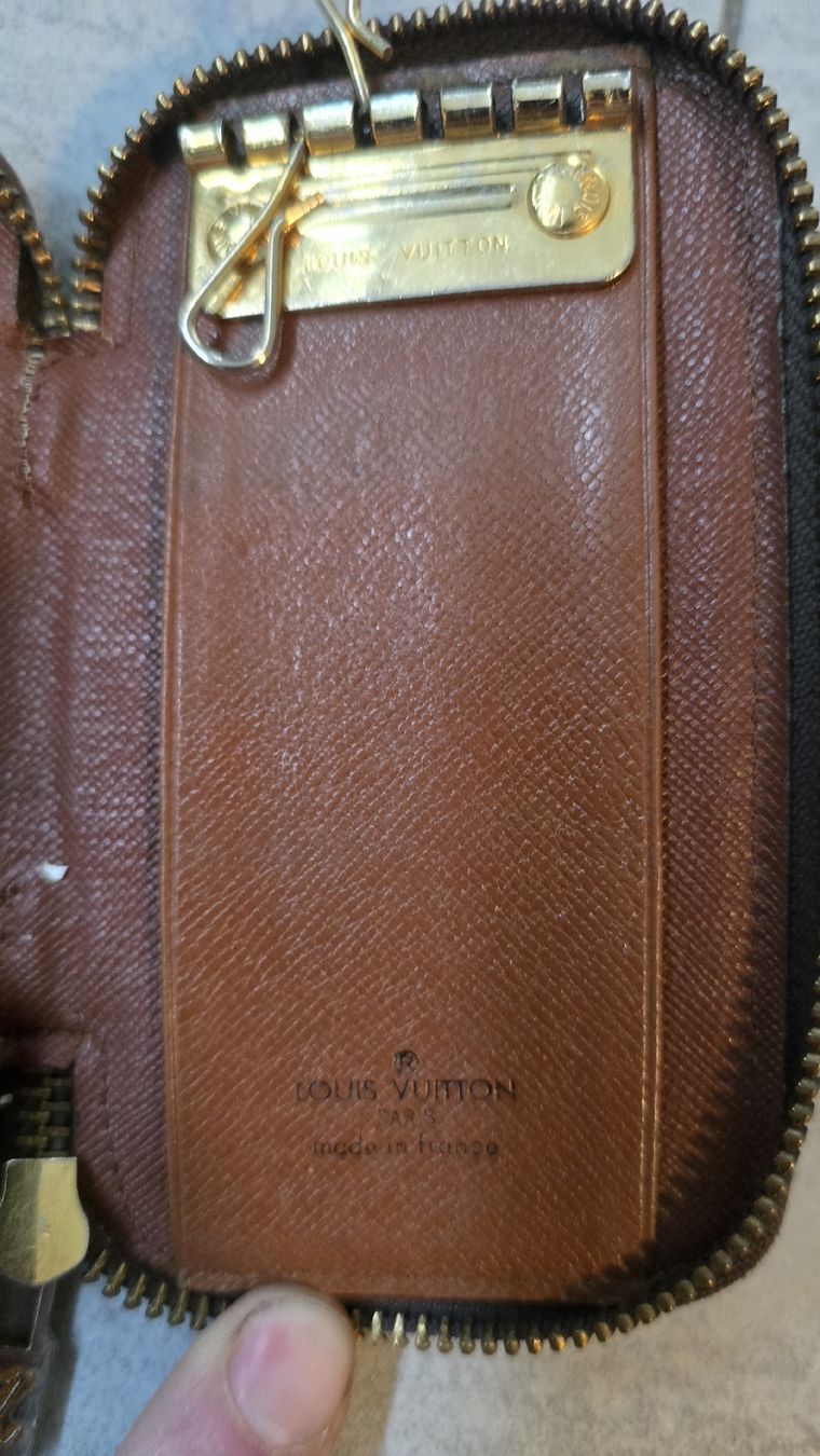 Louis Vuitton Altro in  Abbigliamento & Accessori: Original Louis Vuitton Key Pouch / Schlüsselmäppchen – Usato da Untersiggenthal venduto da JayRoguehand 1