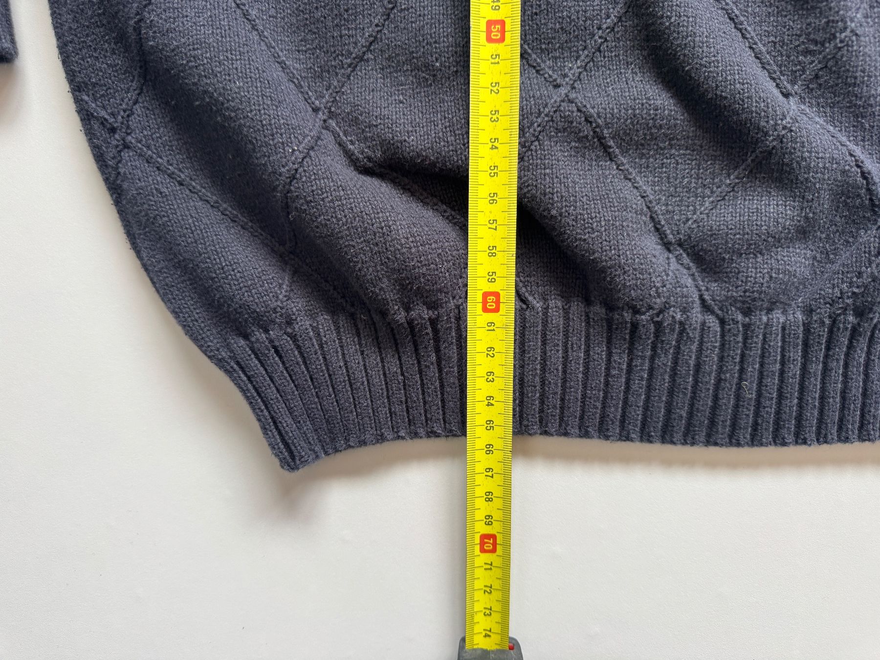 Pulls & Sweat-shirts: Izod pullover crewneck heavy 100% cotton MEN Sz L – D'occasion à Neuchâtel par _Easy_to_Find_ 4