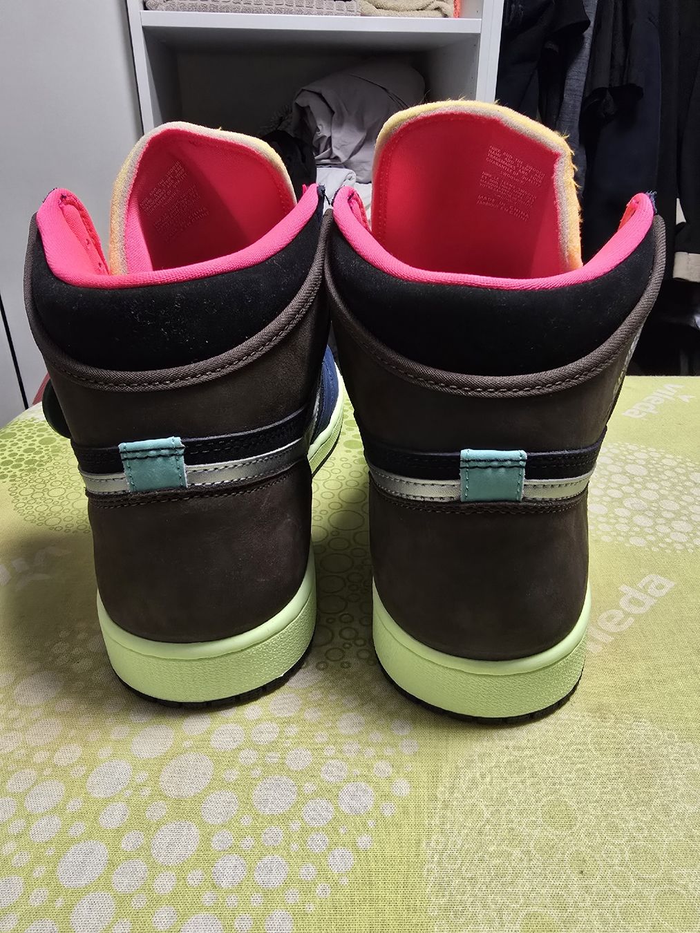 Jordan Scarpe da uomo: Air Jordan 1 high retro - taille 45 – Nuovo e nell'imballaggio originale da Yvonand venduto da KingFroggy 3