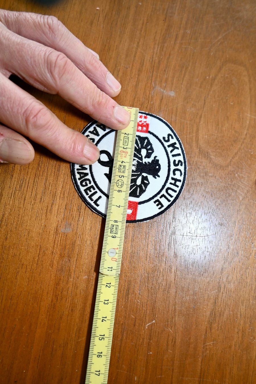 Swiss Placchette & Badge: SKISCHULE Saas - Almagell PATCH badge – Usato da Pfaffhausen venduto da mono_rec 3
