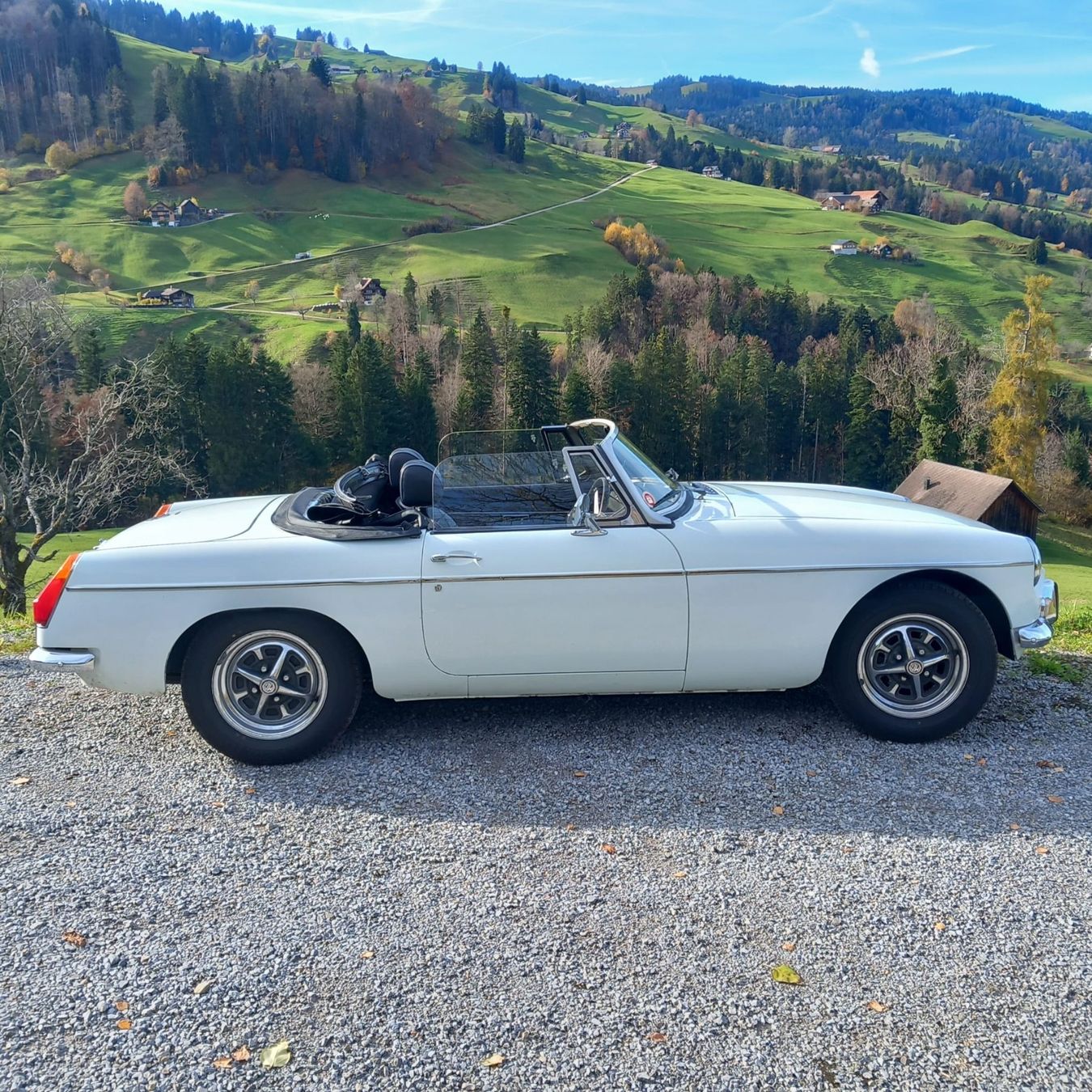 MG Automobili: MGB 1974 Roadster Overdrive – Usato da Ebnat-Kappel venduto da blazzi